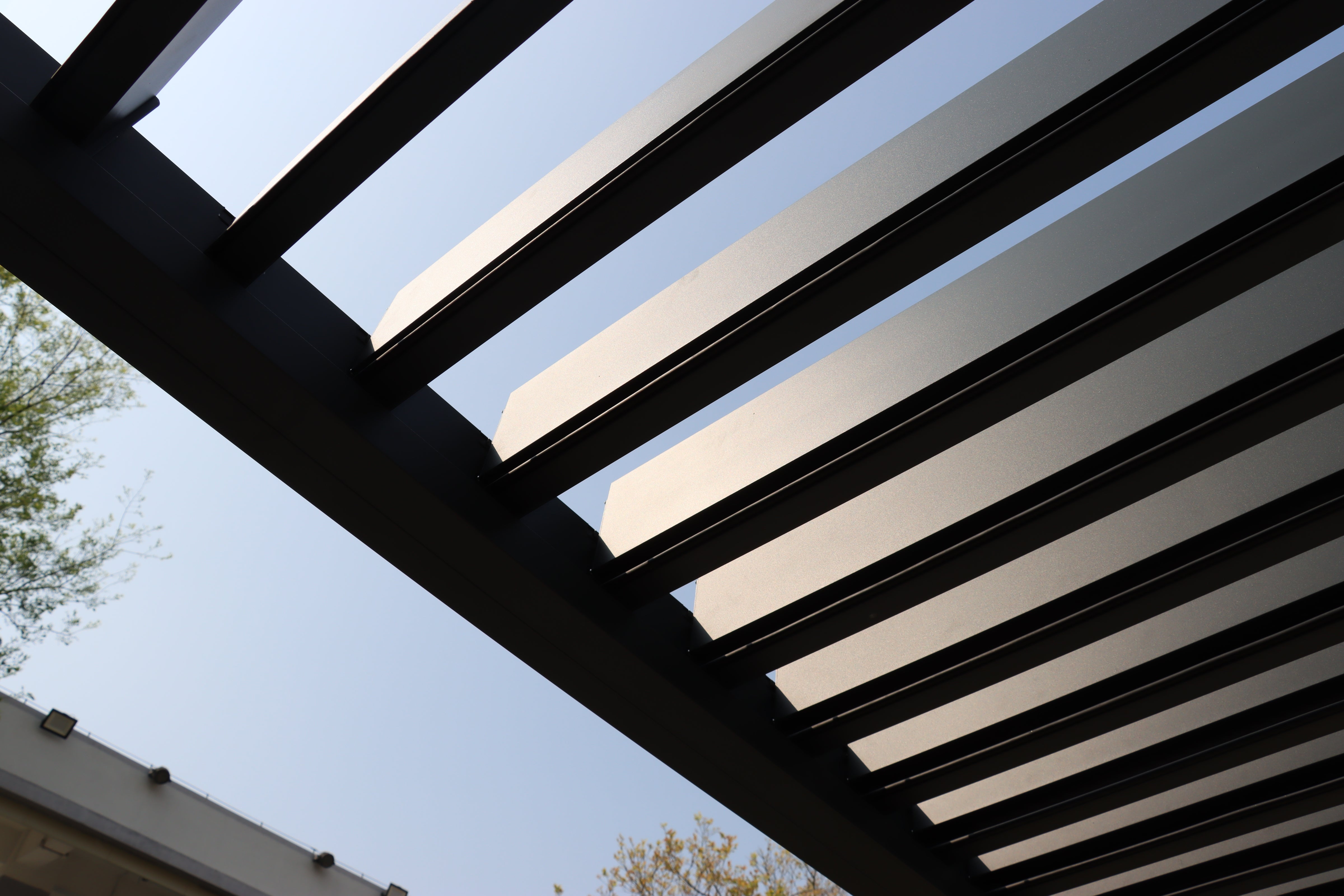 SolShade Aluminum Louvered Pergola Kit