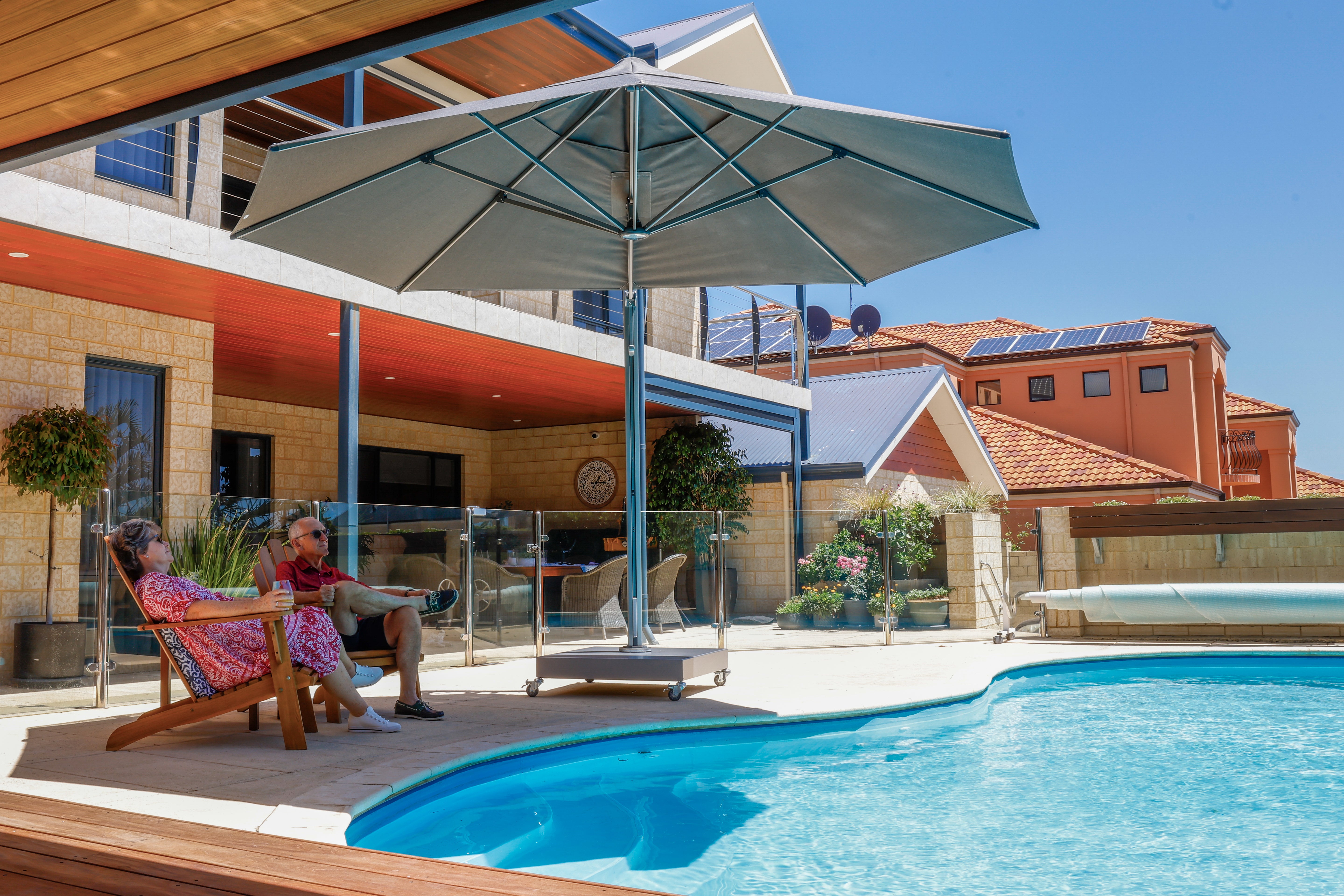 ShadowSpec Serenity Cantilever Umbrella