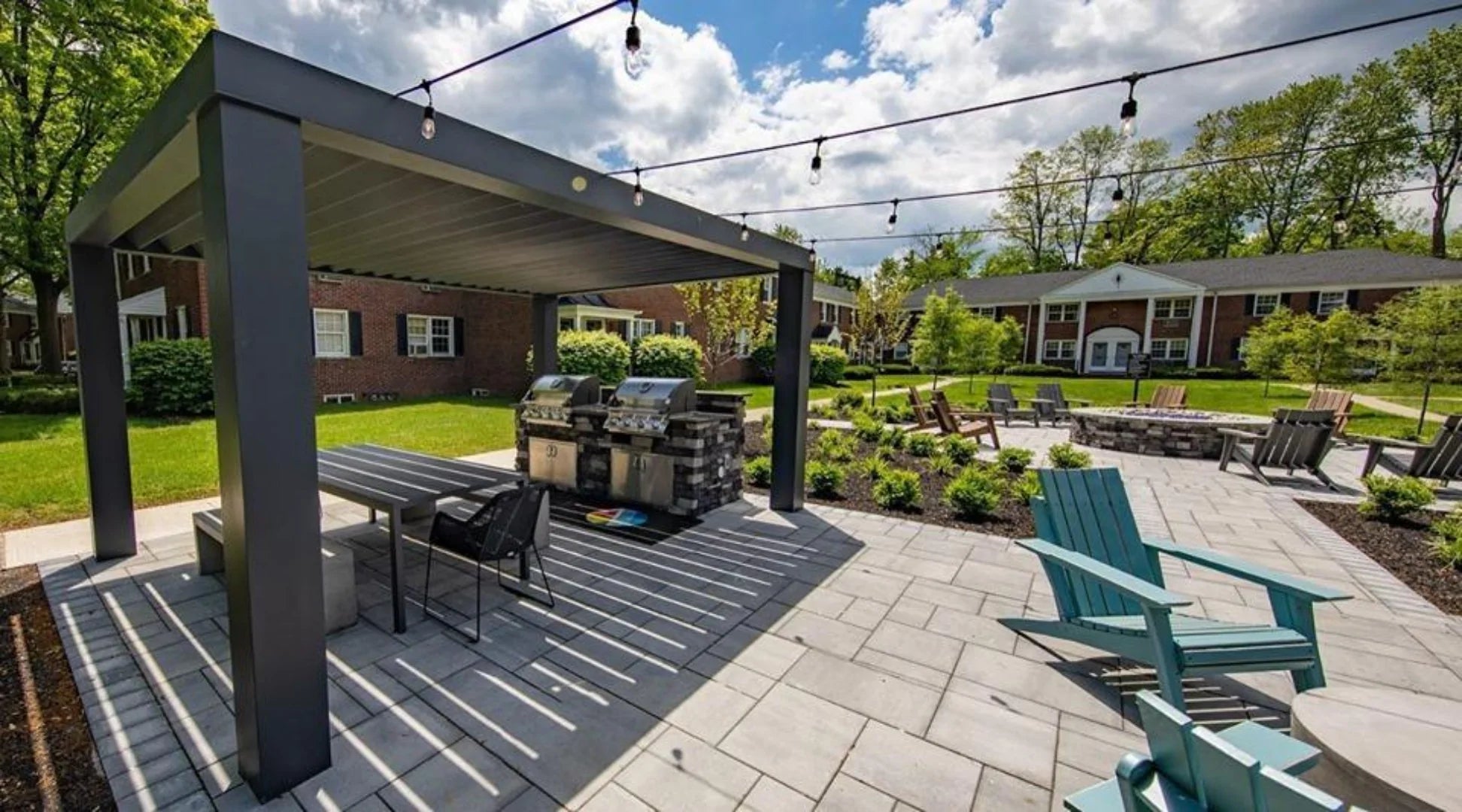 Solace Modern Fiberglass Pergola with Fixed Louvers